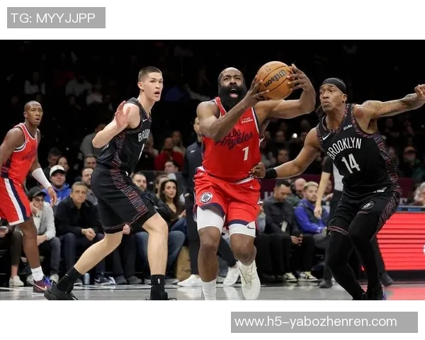 篮网与快船激战回顾精彩瞬间全场精彩表现尽收眼底